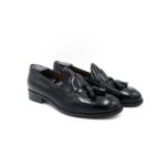 Our tasseled leather loafers are designed for you who are a connoisseur and desire timeless footwear.