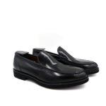 Smooth brushed college loafer, versatile and comfortable can be worn fits any outfit: from the most casual to the most elegant.